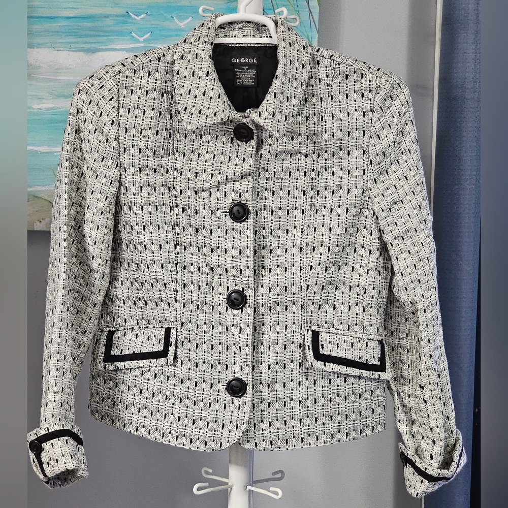 George Black/White Jacket Size 12